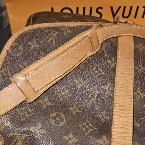 🛑SOLD SOLD SOLD 🛑Louis Vuitton LV Crossbody bag Saumur 35 Brown Monogram - Picture 15 of 16